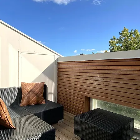 Elegant Penthouse Loft - Center 公寓